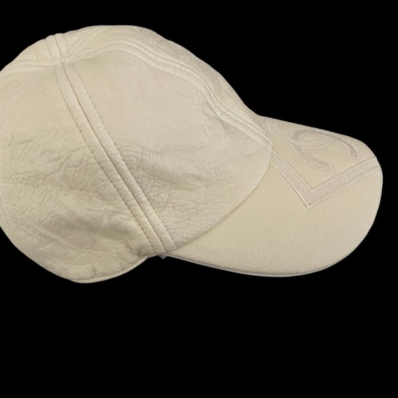 CHANEL LEATHER BASEBALL HAT 🧢 - Picture 8 of 9